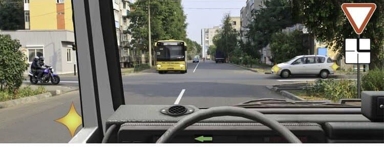 ПДД.РФ - Кому Вы обязаны уступить дорогу при повороте налево?